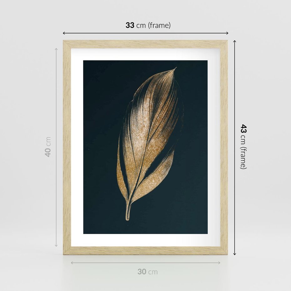 Plakat w ramie 30x40 - Mroczne Złoto - nowoczesna grafika, złoty liść na czarnym tle - rama drewno