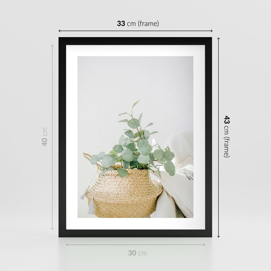 Plakat w ramie 30x40 - Eukaliptusowa Świeżość - eukaliptus, liście w koszu z wikliny - rama czarna