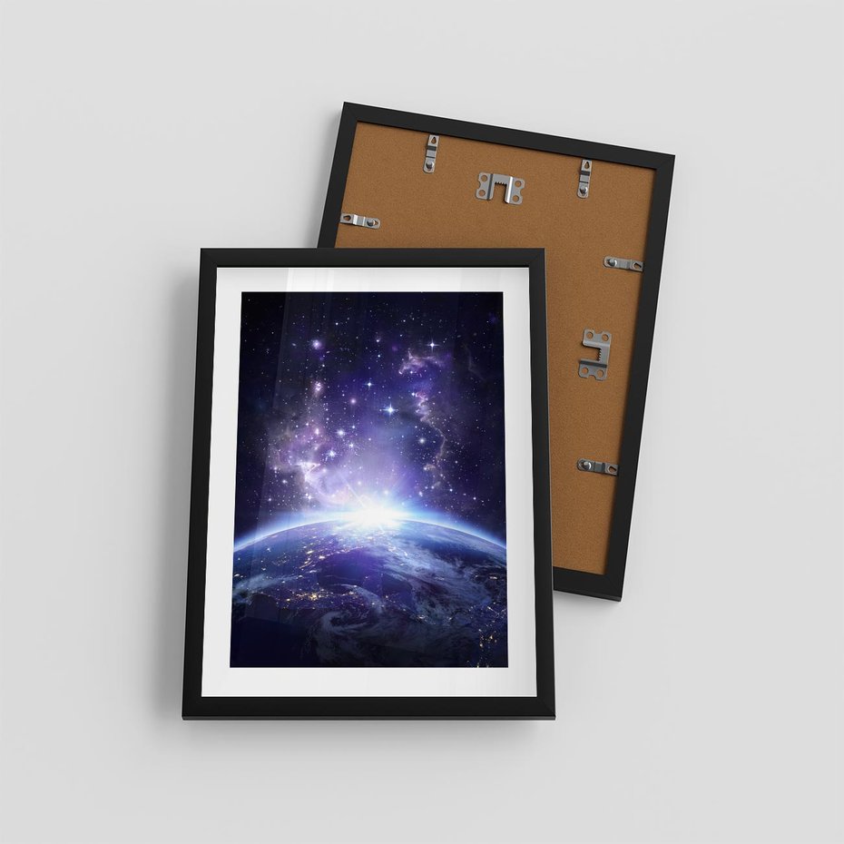Plakat w ramie 30x40 - Podróż w kosmiczną przestrzeń - kosmos, ziemia - rama czarna