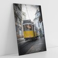 Obraz na płótnie 80x120 - Urok tramwajów Lizbony - tramwaj, Lizbona