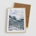 Plakat w ramie 50x70 - Góry Śnieżnej Krainy - góry, szczyty - rama drewno