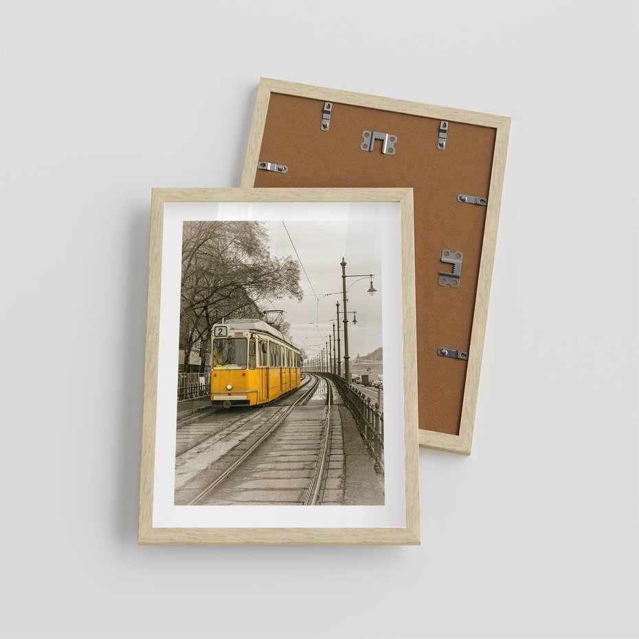 Plakat w ramie 30x40 - Tramwaj w Lizbonie - Lizbona, tramwaj - rama drewno