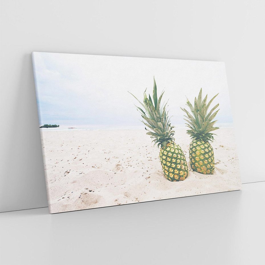 Obraz na płótnie 100x70 - Ananasy na Plaży - Egzotyczny Raj - ananasy, plaża