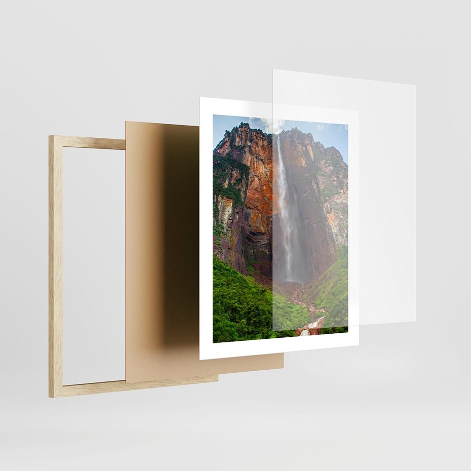 Plakat w ramie 40x50 - Górska siła wodospadów - wodospad, góra - rama drewno