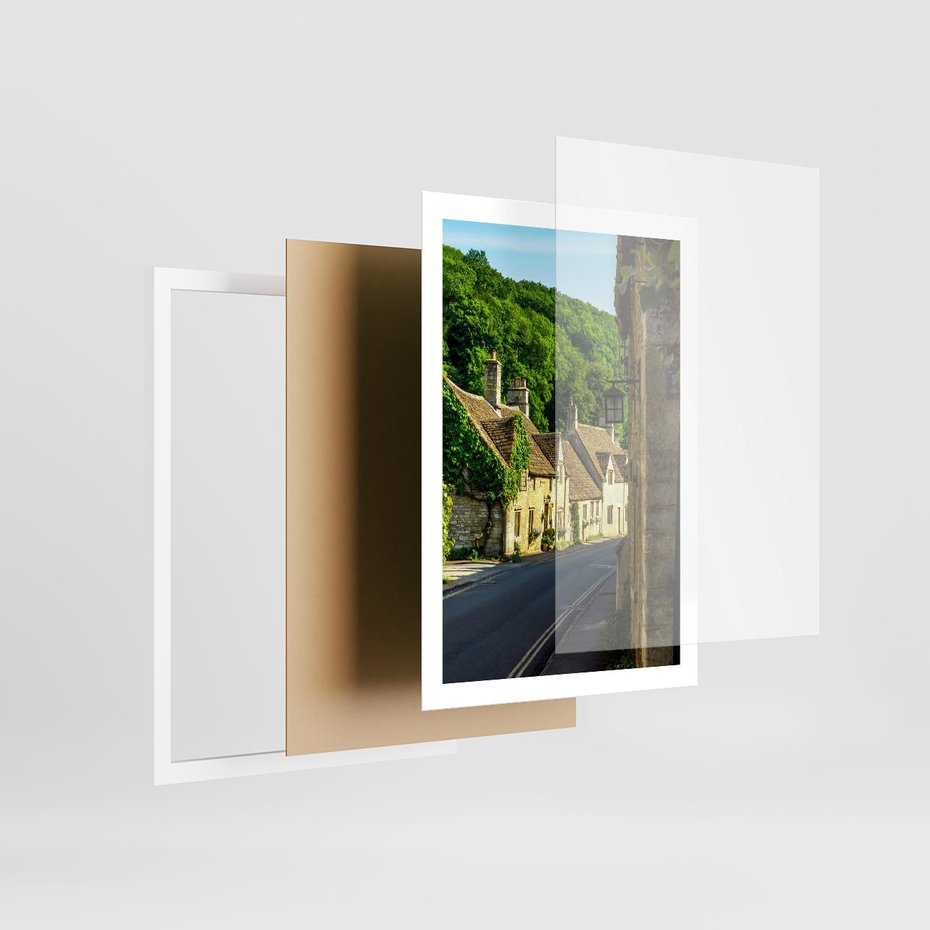 Plakat w ramie 50x70 - Odkryj tajemnice miasta - uliczka, perspektywa - rama biała