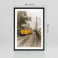 Plakat w ramie 50x70 - Tramwaj w Lizbonie - Lizbona, tramwaj - rama czarna