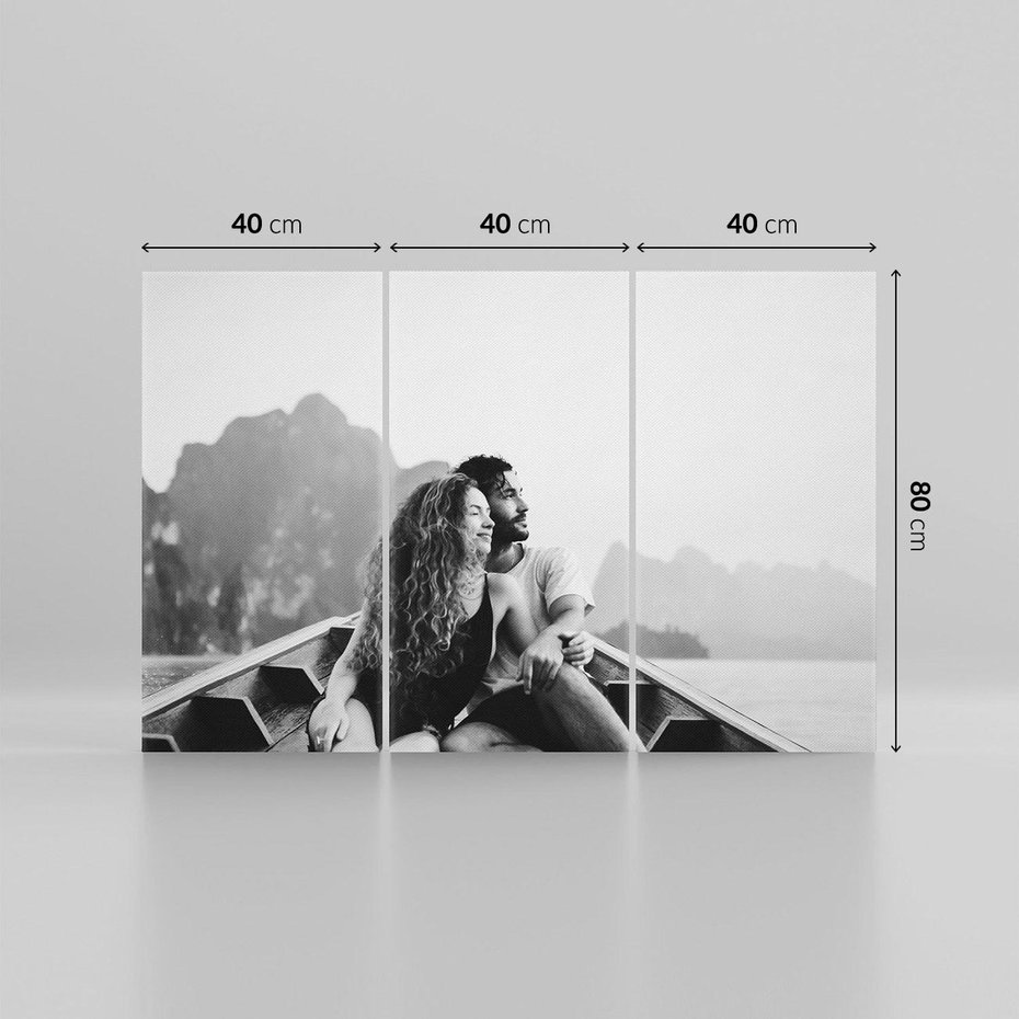 Obraz na płótnie 120x80 - Księga mglistych marzeń - czarno biała fotografia, para zakochanych w łodzi