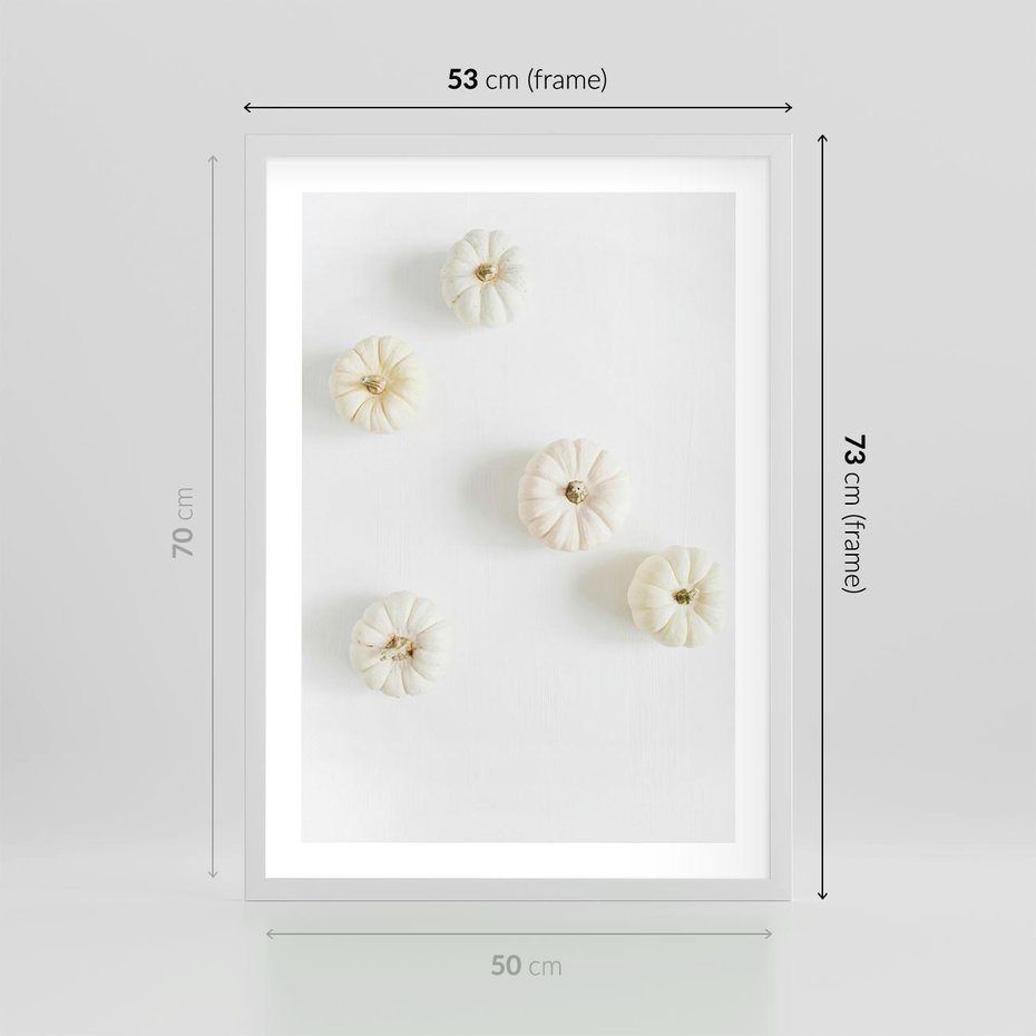 Plakat w ramie 50x70 - Biała Jesień: Dynie na Jasnym Tle - białe dynie, białe tło - rama biała