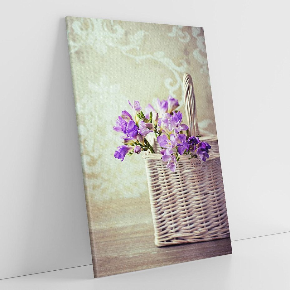 Obraz na płótnie 50x70 - Kwiatowy koszyk - kwiaty, koszyk