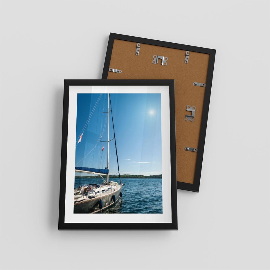 Plakat w ramie 30x40 - Wolność na Horyzoncie - żaglowiec, morze - rama czarna