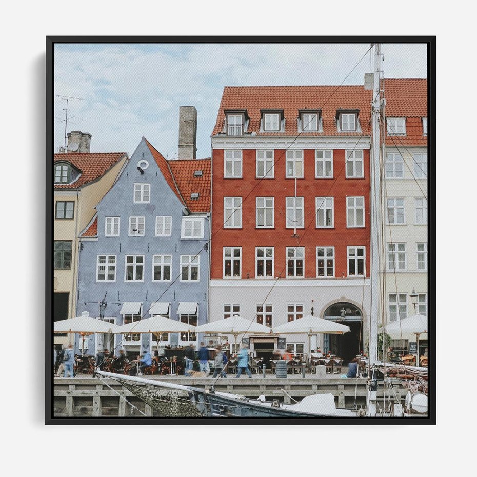 Obraz w ramie 50x50 - Miejska Dynamika - Dania, Kopehaga - rama czarna