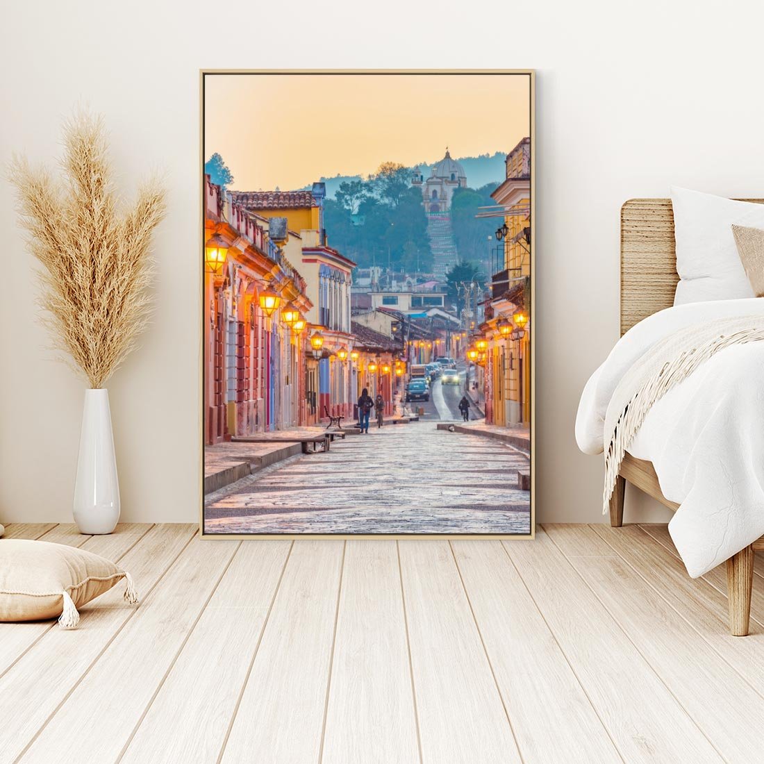 Obraz w ramie 50x70 - W stronę marzycielskich horyzontów - włoska uliczka, wieczór - rama drewno
