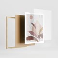 Plakat w ramie 40x50 - Pastelowa Uroda Natury: Kwiat z Złotymi Akcentami - pastelowa grafika, kwiat - rama drewno