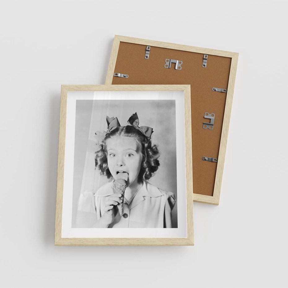 Plakat w ramie 40x50 - Pyszny Deser - retro zdjęcie, czarno białe - rama drewno