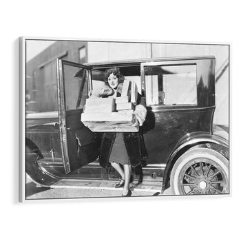Obraz w ramie 70x50 - Nostalgiczna Podróż - fotografia vintage, lata 30 - rama biała