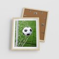 Plakat w ramie 40x50 - Namiętność Piłki i Gola - piłka nożna, gol - rama drewno