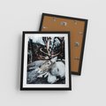 Plakat w ramie 40x50 - W Zimowej Krainie - renifer, zima - rama czarna