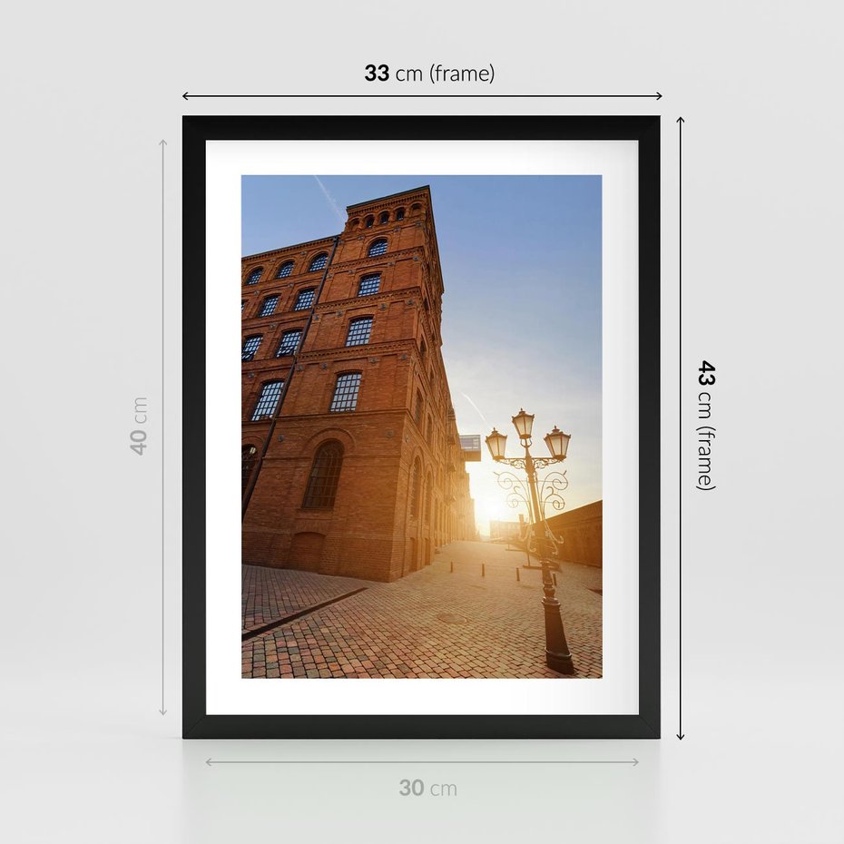 Plakat w ramie 30x40 - Perspektywa uliczki - uliczka, perspektywa - rama czarna