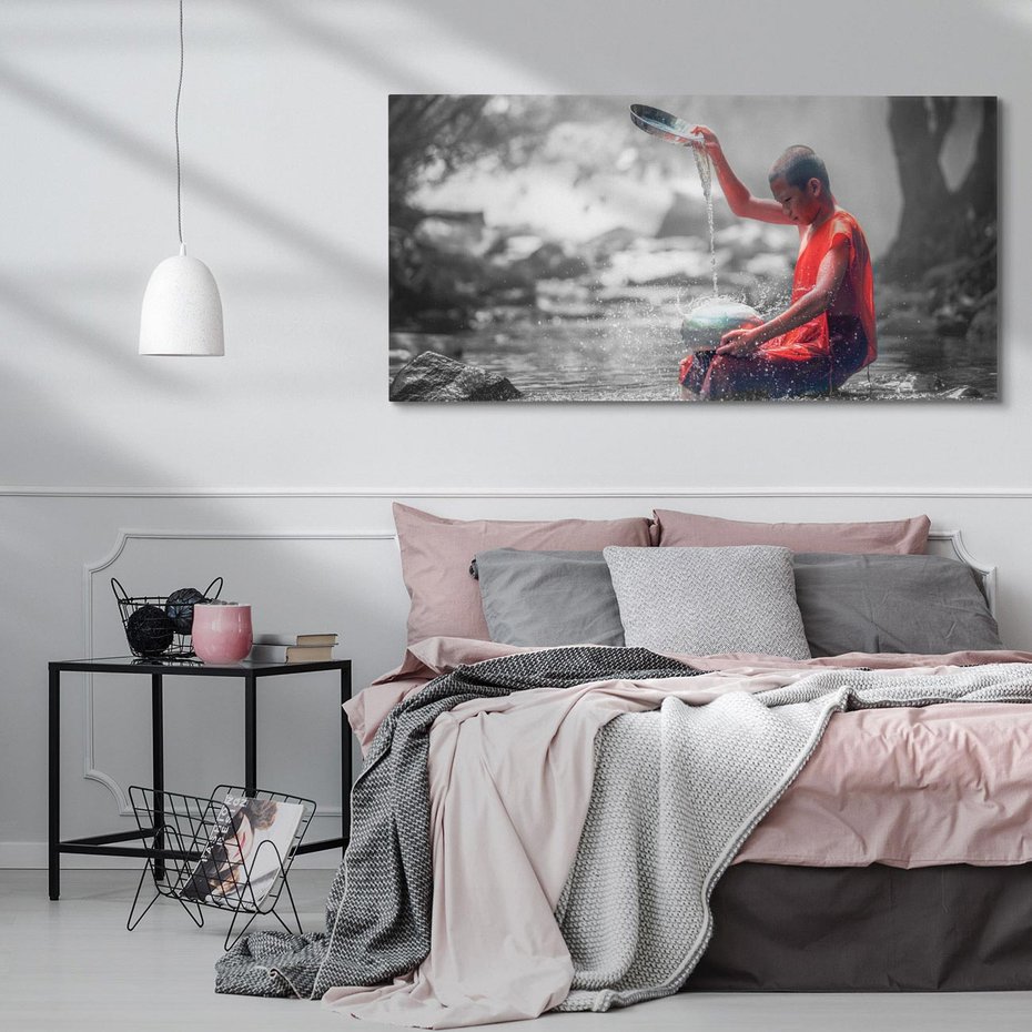 Obraz na płótnie 140x70 - Dziecko Mnich: Święty Uśmiech - dziecko, mnich