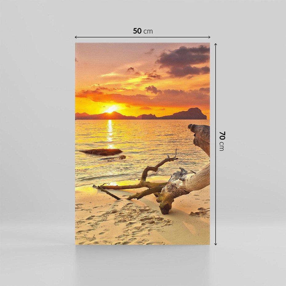 Obraz na płótnie 50x70 - Magia zachodu słońca nad morzem - plaża, morze
