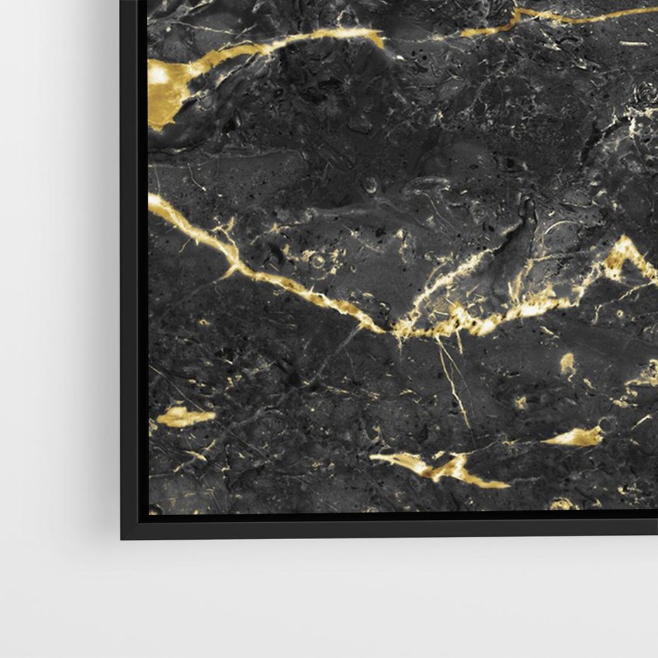 Obraz w ramie 70x50 - Egzotyczny Blask - marmur, złoto - rama czarna
