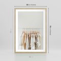 Plakat w ramie 50x70 - Elegancja Prostoty - ubrania, modowa fotografia - rama drewno