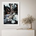 Plakat w ramie 50x70 - W Zimowej Krainie - renifer, zima - rama biała