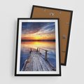 Plakat w ramie 50x70 - Zachód słońca na pomostcie - pomost, zachód - rama czarna