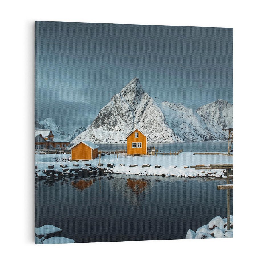 Obraz na płótnie 70x70 - Minimalizm i Urok Natury - skandynawskie, domki