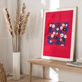 Plakat w ramie 50x70 - Kolorowe Przenikanie - abstrakcyjna kwiatowa kompozycja, czerwone mocne tło - rama drewno