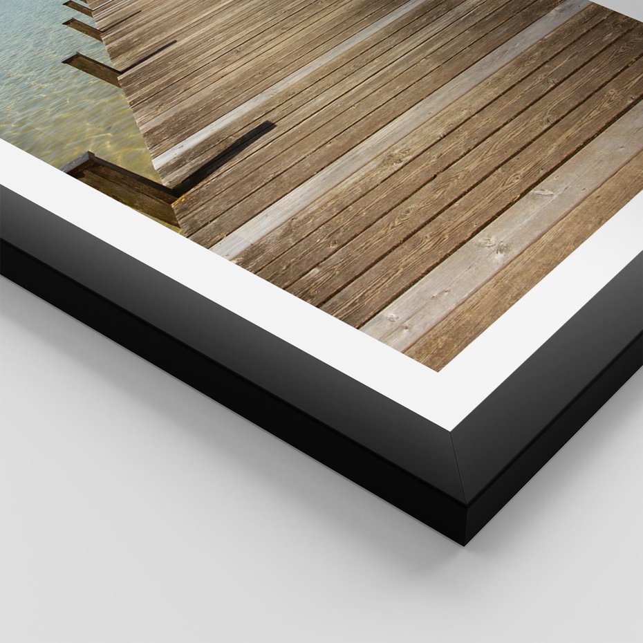 Plakat w ramie 40x50 - Pomost ku morzu - pomost, morze - rama czarna