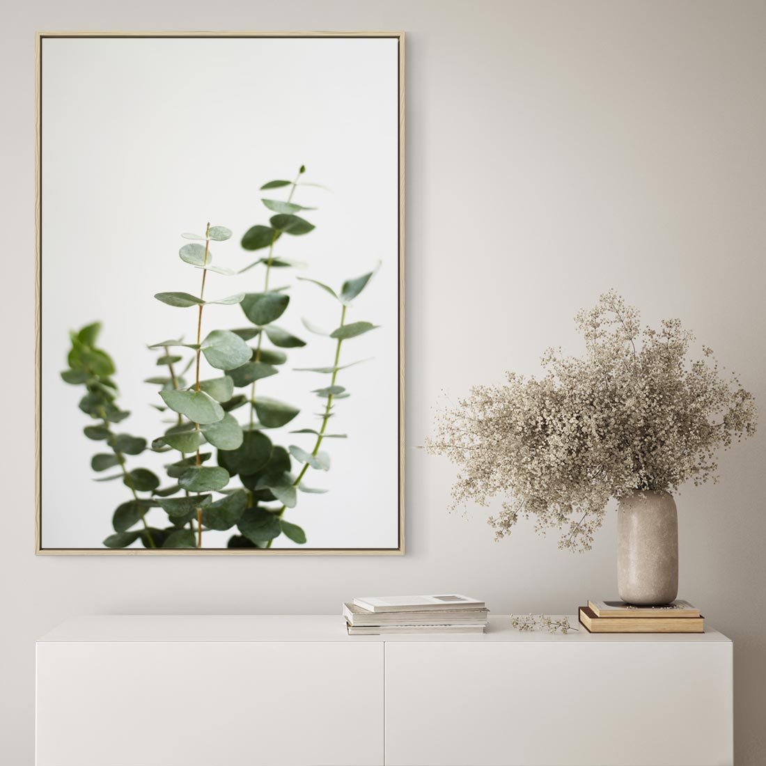 Obraz w ramie 80x120 - Żywa eukaliptusowa zieleń - eukaliptus, zielone - rama drewno
