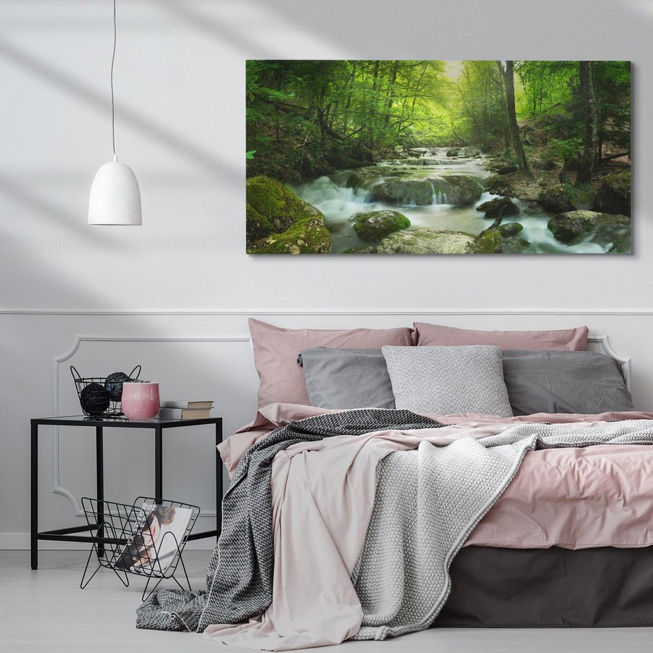 Obraz na płótnie 120x60 - Ukojenie strumienia: Spotkanie z naturą - strumyk, las