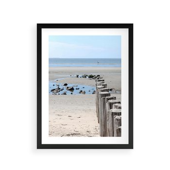 Plakat w ramie 40x50 - Fale na falochronie nad morzem - morze, falochron - rama czarna