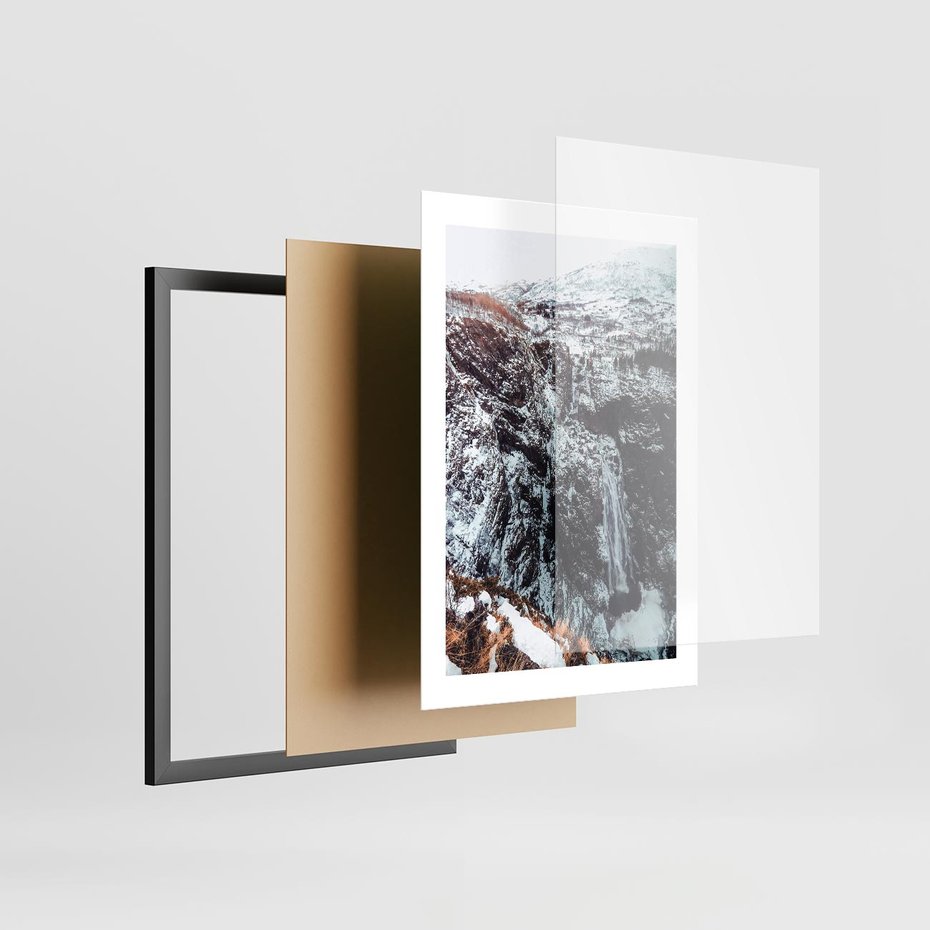 Plakat w ramie 30x40 - Góry w Białym Uroku: Zimowa Sceneria - górski krajobraz, zima - rama czarna