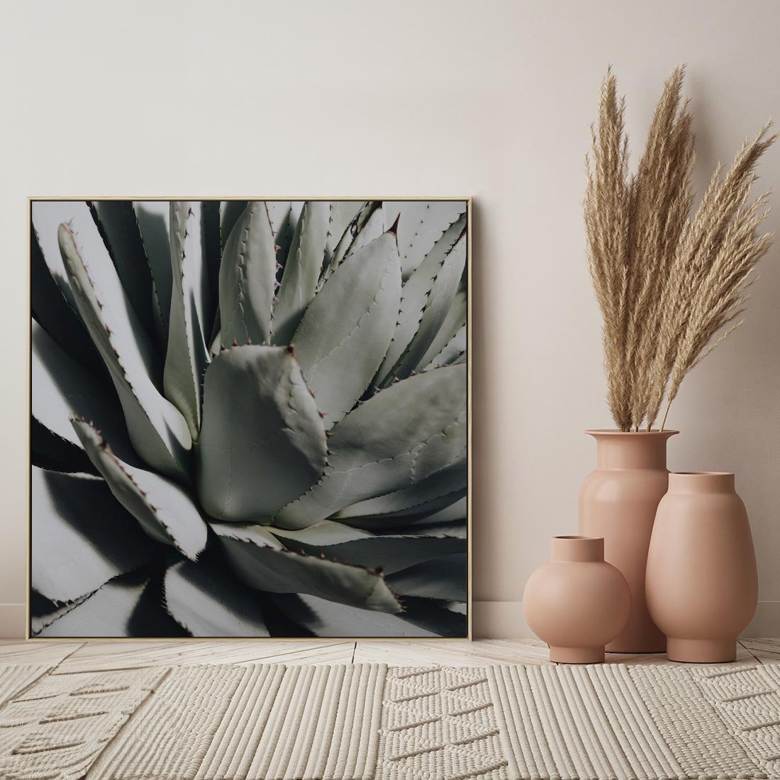 Obraz w ramie 50x50 - Sukulenty wśród kaktusów - sukulenty, kaktusy - rama drewno
