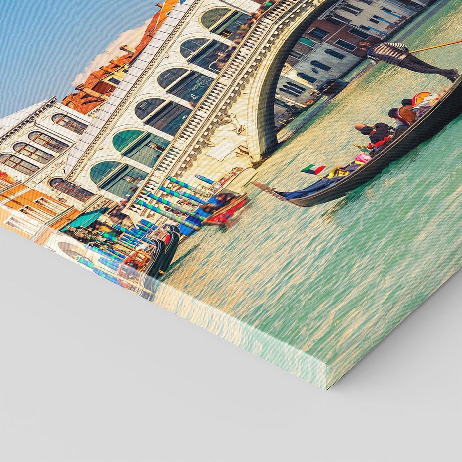 Obraz na płótnie 40x40 - Wenecja: romantyczne zakątki miasta - Wenecja, Włochy