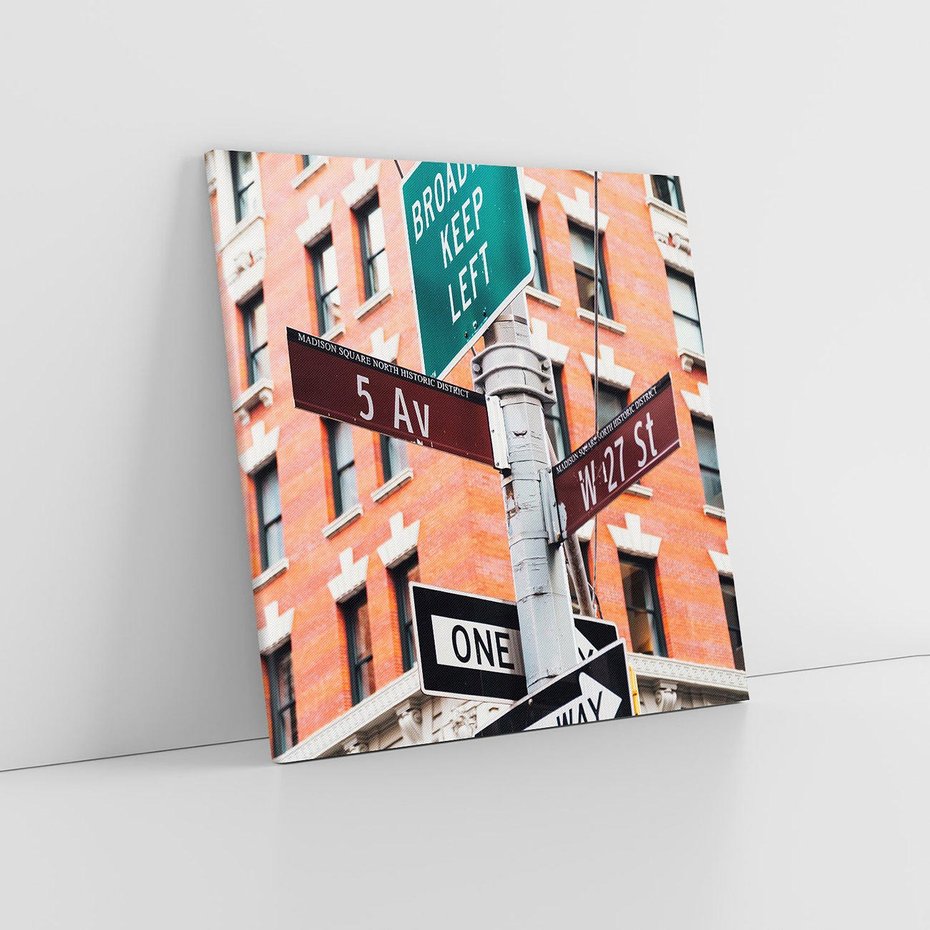 Obraz na płótnie 50x50 - Namiastka wielkiego miasta - Nowy Jork, drogowskaz