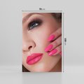 Obraz na płótnie 70x100 - Usta, manicure, spa: kobieca harmonia - usta, manicure