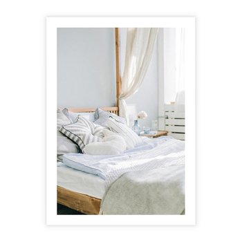 Plakat bez ramy 30x40 - Relaks w Sypialni: Jasne Kolory - zdjęcie sypialni, łóżko