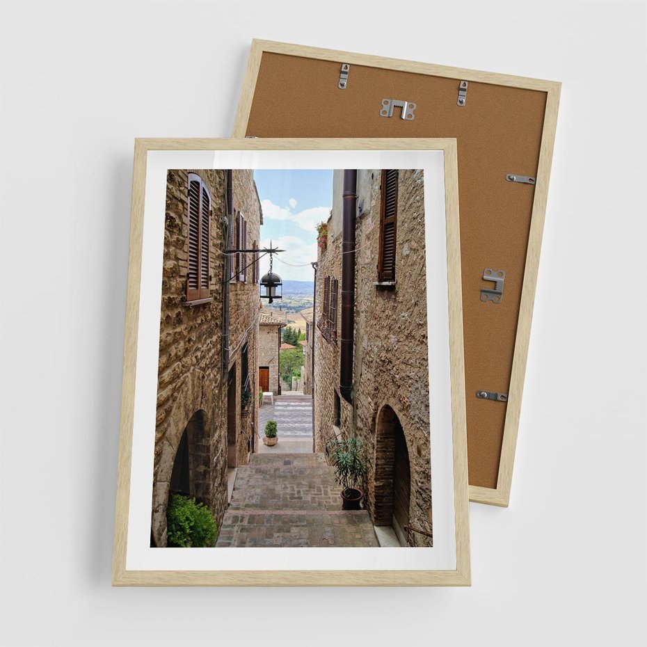 Plakat w ramie 50x70 - Perspektywa malowniczej uliczki - uliczka, perspektywa - rama drewno