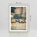 Plakat w ramie 50x70 - Miasto Taksówek - taksówki, miasto - rama drewno