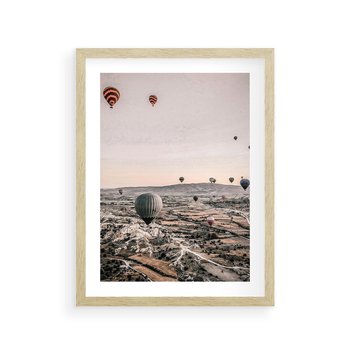 Plakat w ramie 40x50 - Wolność w Powietrzu - balony latające nas pustynnym krajbrazem, balony do latania - rama drewno