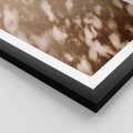 Plakat w ramie 40x50 - Abstrakcyjna Kompozycja: Cień na Ścianie - cień na ścianie, beżowe kolory - rama czarna