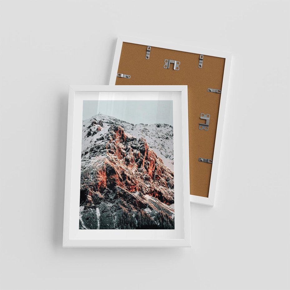 Plakat w ramie 30x40 - Zima na Szczycie - góry, zima - rama biała