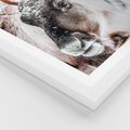 Plakat w ramie 50x70 - Renifer w Zimowej Krainie - renifer, zima - rama biała