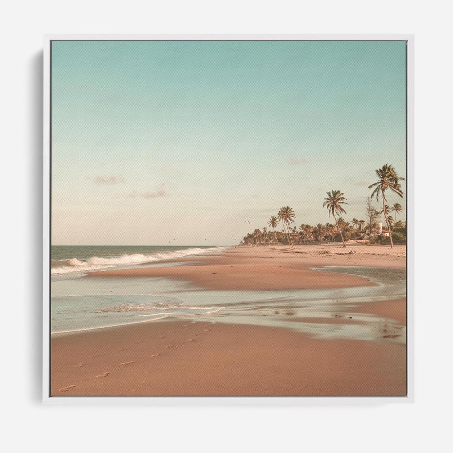 Obraz w ramie 80x80 - Ukojenie na Plaży - fotografia, rajska plaża - rama biała