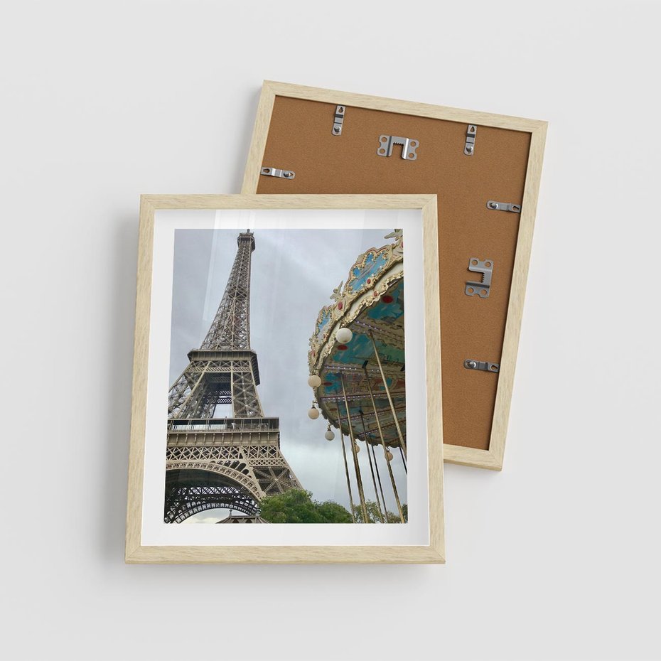 Plakat w ramie 40x50 - Delikatność kolorów - wieża, Eiffla - rama drewno