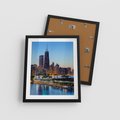 Plakat w ramie 40x50 - Miasto nad Rzeką - miasto, rzeka - rama czarna