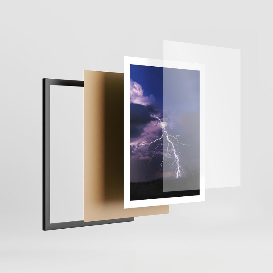 Plakat w ramie 50x70 - Burza z błyskawicami nad horyzontem - burza, błyskawica - rama czarna